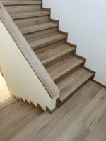 Vinylové schody s nosem BUKOMA Dub Natur